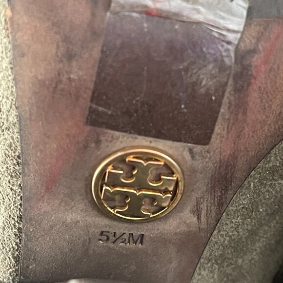 Tory Burch Lila Green Leather (Suede) Women's Bootie Size: 5.5 - Picture 15 of 16